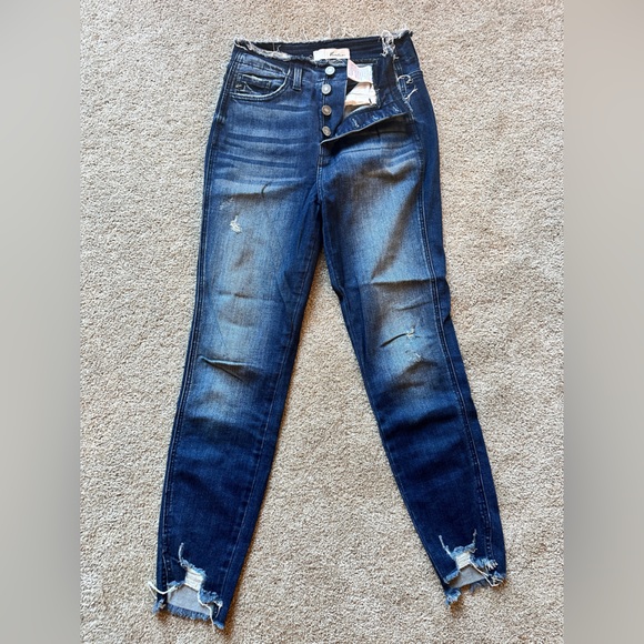 KanCan Denim Skinny Jeans dark wash shark bite ankles - Picture 1 of 6